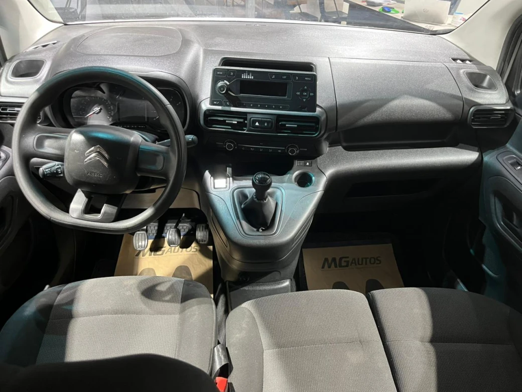 imagen 0 de vehiculo con id 2193
